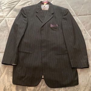 Men’s Chalk line suit